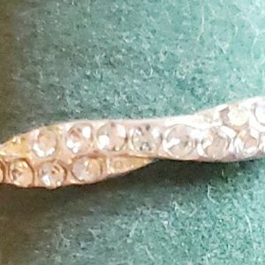14kt white gold ring